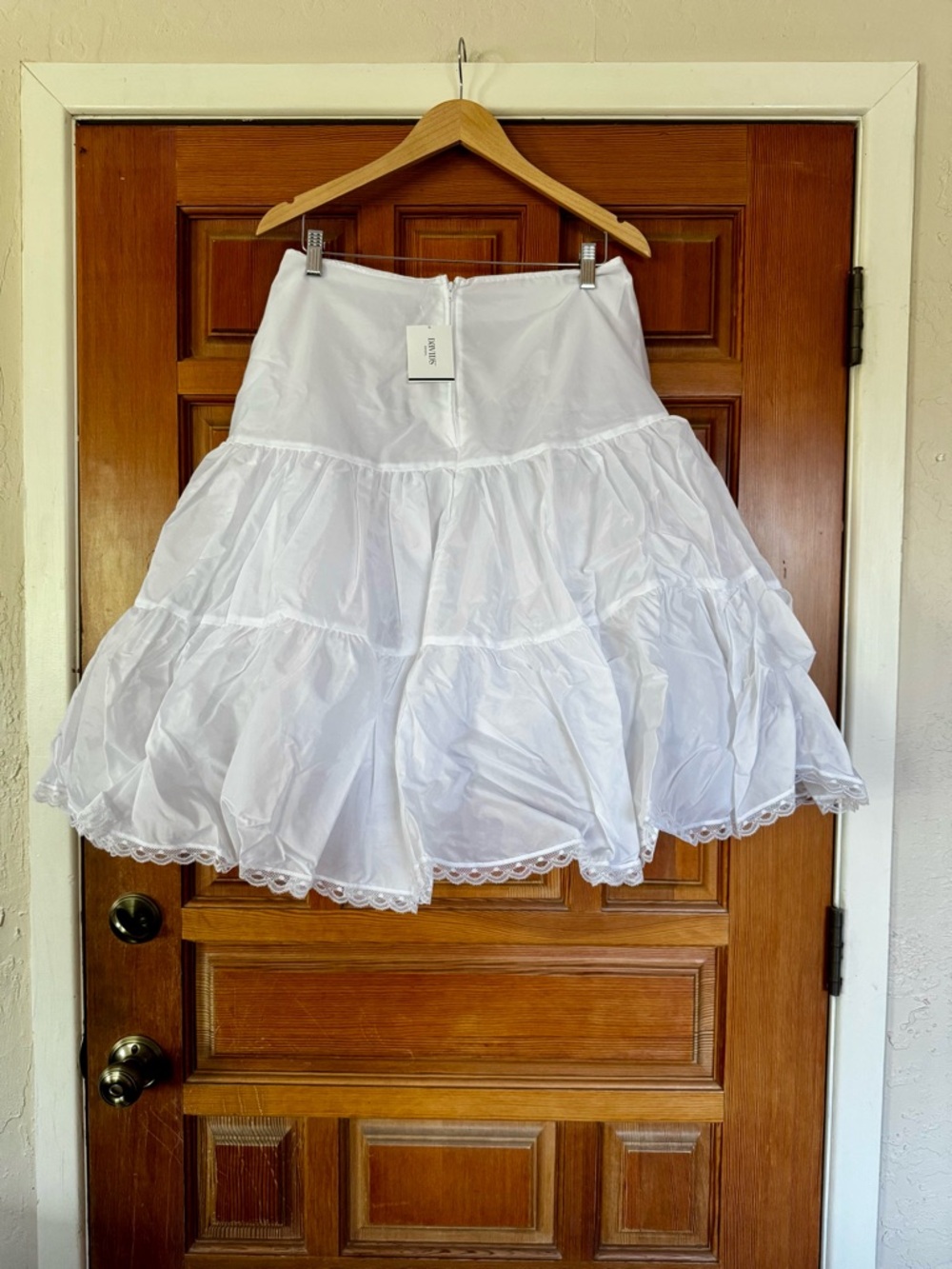 NWT David’s Bridal white tulle very full crinoline / petticoat 14 - Picture 4 of 9